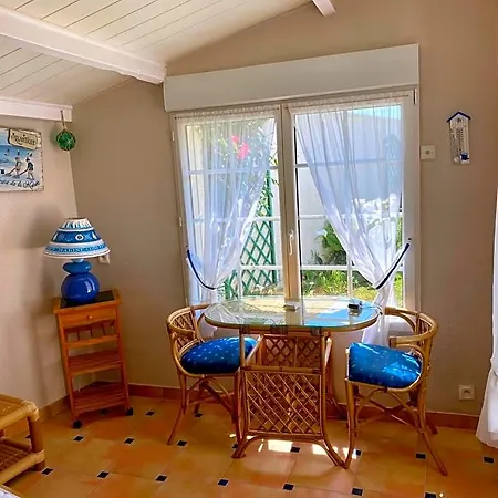 D'hotes La Belgerie Bed & Breakfast Saint-Michel-en-l'Herm